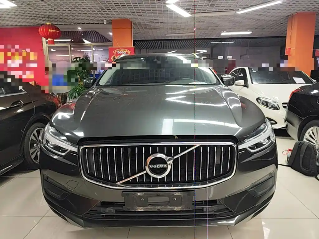 Volvo XC60 2019 T5 4WD Zhi Yi Edition China VI купить на сайте DeffCars