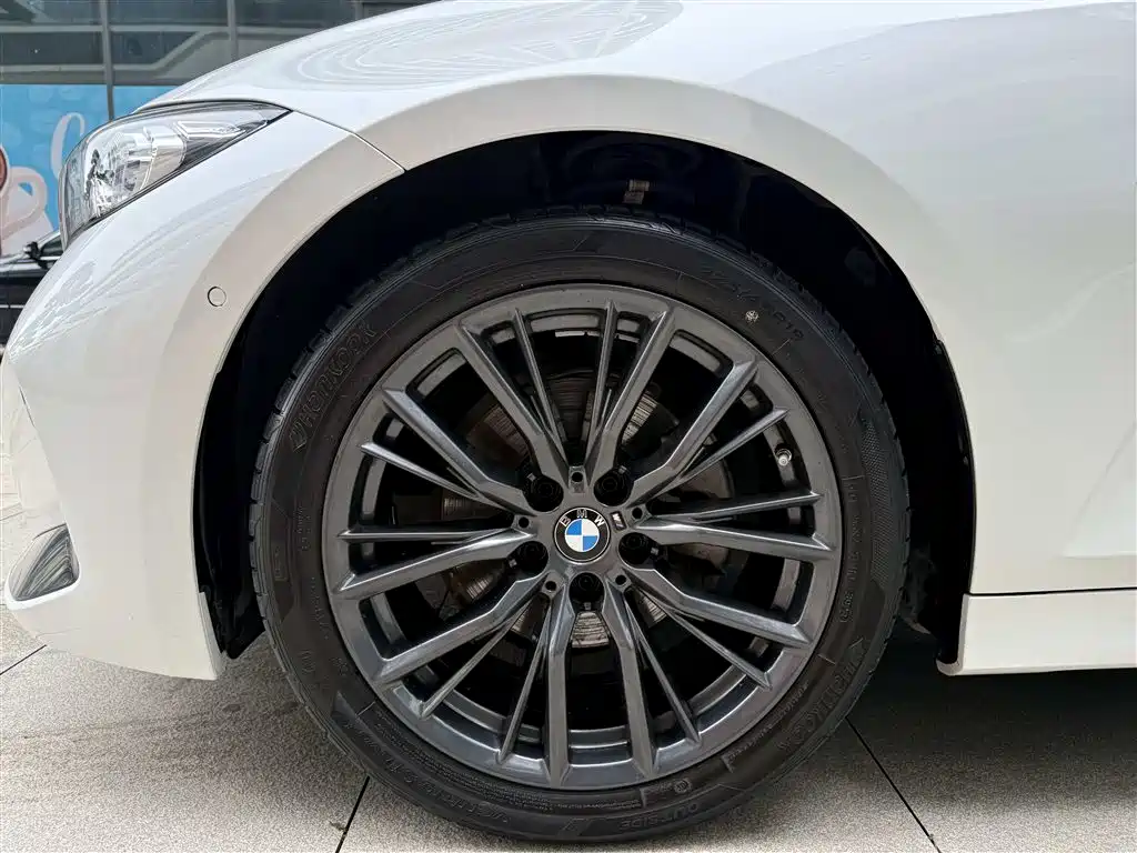 BMW 3 Series 2023 325Li M Sports Night Package купить на сайте DeffCars