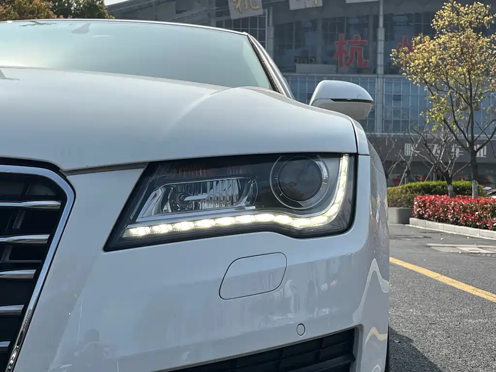 Audi A7 2013 30 FSI Standard купить на сайте DeffCars
