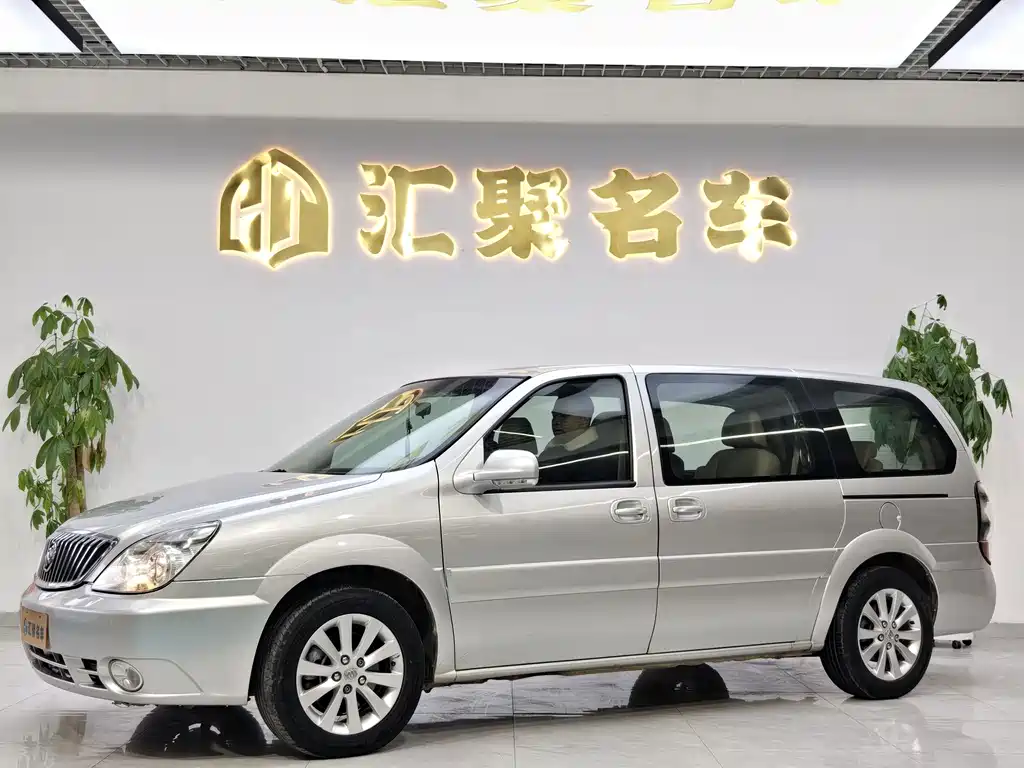 Buick GL8 2013 2.4L Executive Edition купить на сайте DeffCars