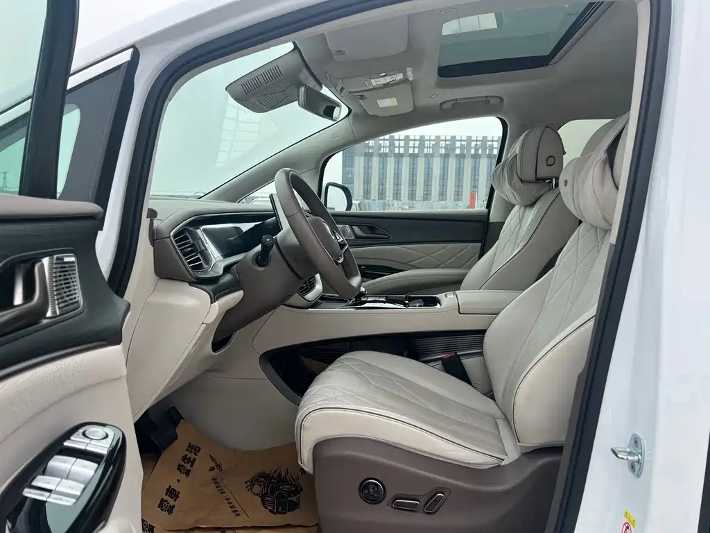 Denza D9 2022 DM-i 970 four-wheel drive flagship model купить на сайте DeffCars