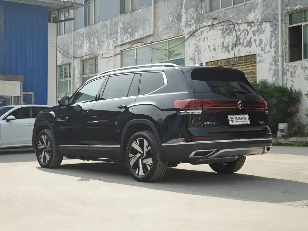 Touron 2023 380TSI four-wheel drive luxury version купить на сайте DeffCars