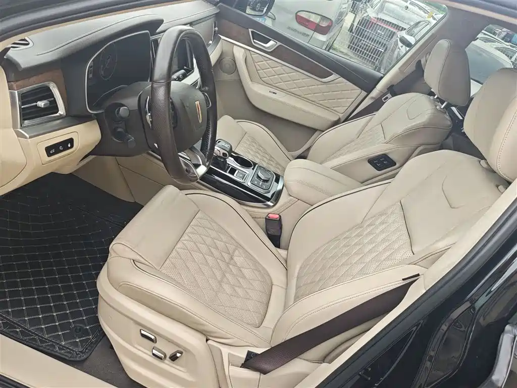 Hongqi HS7 2019 3.0T automatic four-wheel drive Zhilian Qiling version купить на сайте DeffCars