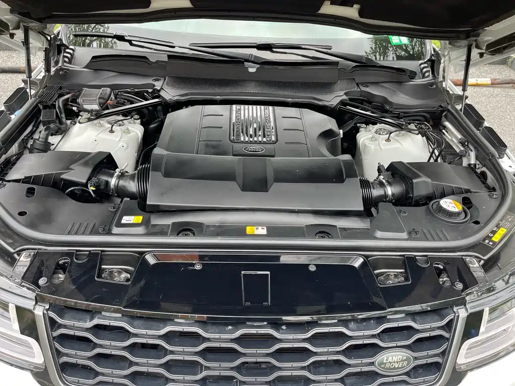 Range Rover Sport 2018 3.0 SC V6 HSE DYNAMIC купить на сайте DeffCars