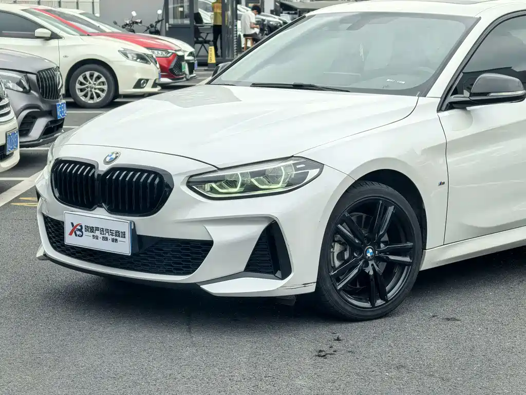 BMW 1 Series 2021 facelift 125i M Sports Night Edition купить на сайте DeffCars