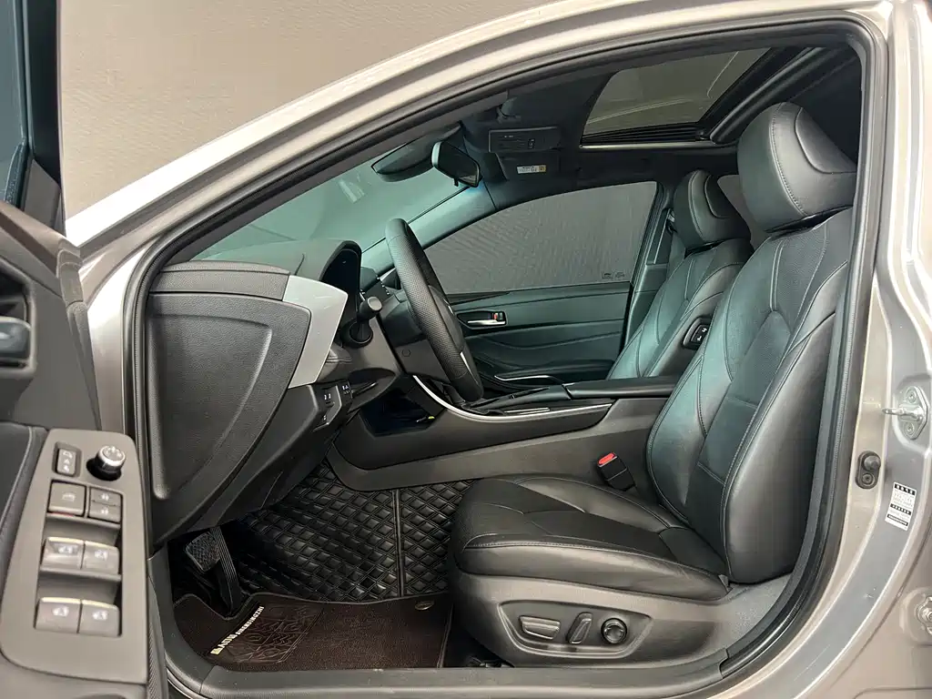 Asia Dragon 2019 2.0L XLE Exclusive Edition National VI купить на сайте DeffCars