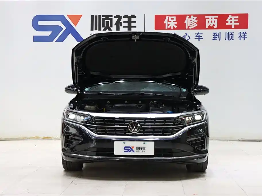 Passat 2023 facelift 330TSI luxury version купить на сайте DeffCars