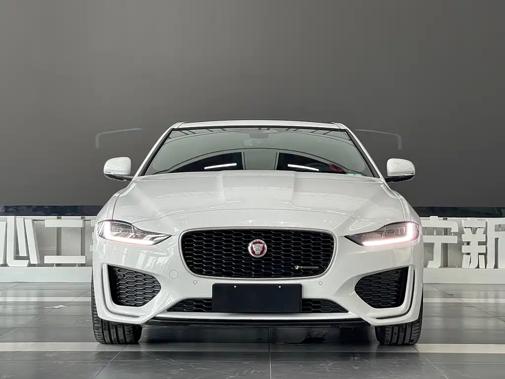 Jaguar XEL 2021 2.0T 250PS R-DYNAMIC S Advanced Sports Edition купить на сайте DeffCars