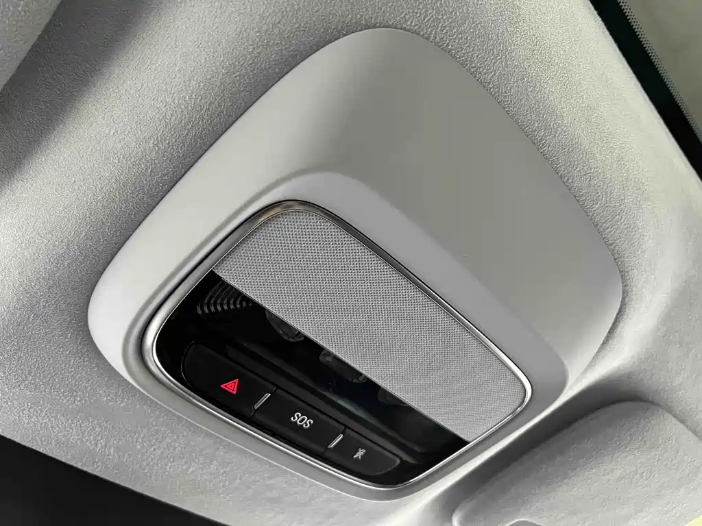 Xpeng G6 2025 model 625 long battery life Max flagship version купить на сайте DeffCars