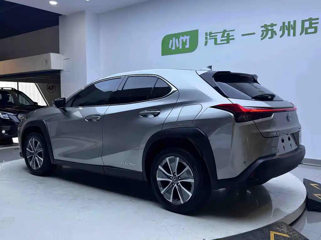 Lexus UX New Energy 2020 300e Pure Edition купить на сайте DeffCars