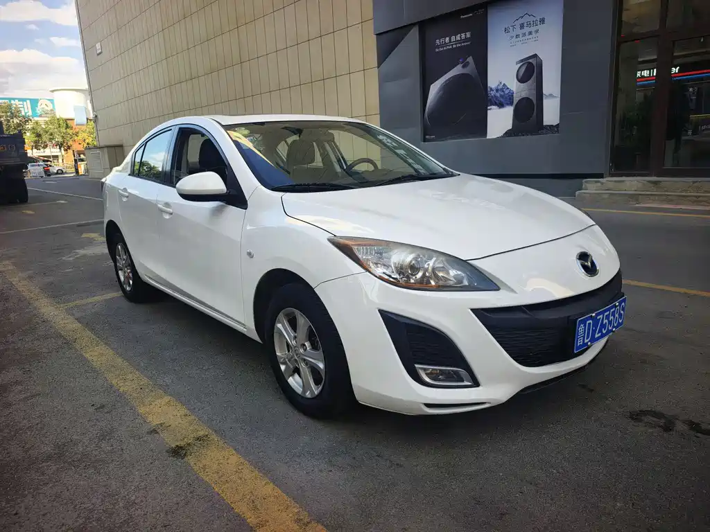 Mazda 3 Star 2013 Sedan 1.6L Manual Elite купить на сайте DeffCars