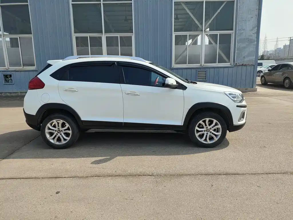 Tiggo 3x 2020 Premium Edition 1.5L CVT Deluxe Edition купить на сайте DeffCars