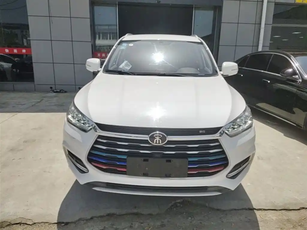 Song 2019 1.5TI manual smart connected hypermobility model купить на сайте DeffCars