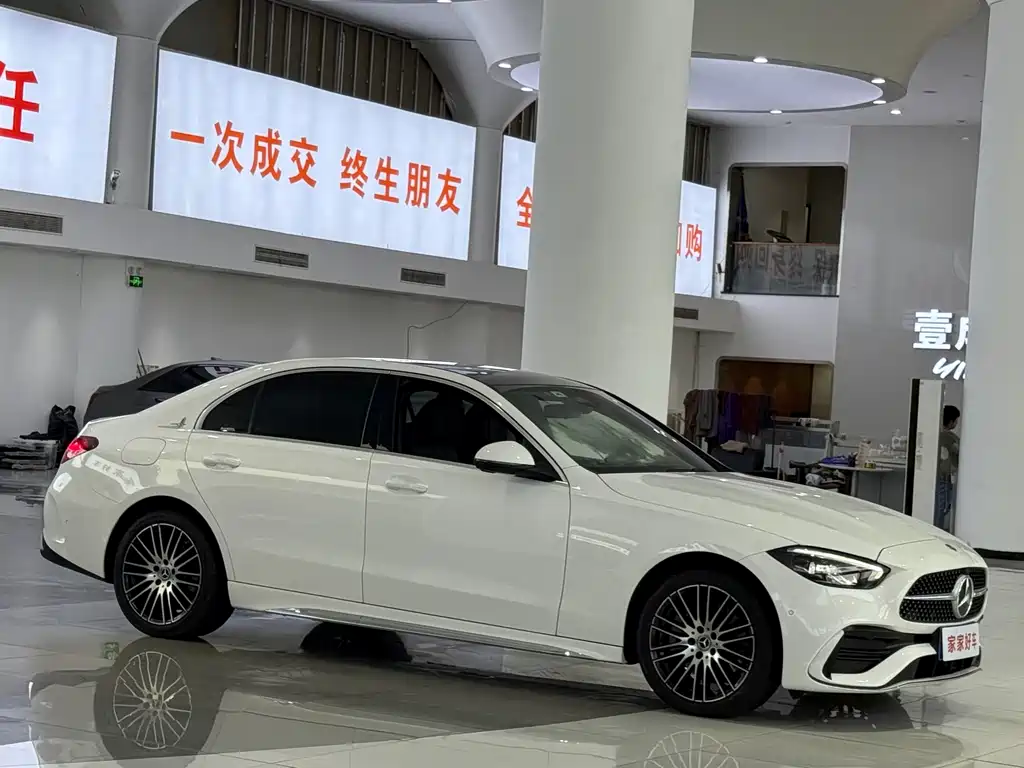 Mercedes-Benz C-Class 2023 facelift C 260 L sports version купить на сайте DeffCars