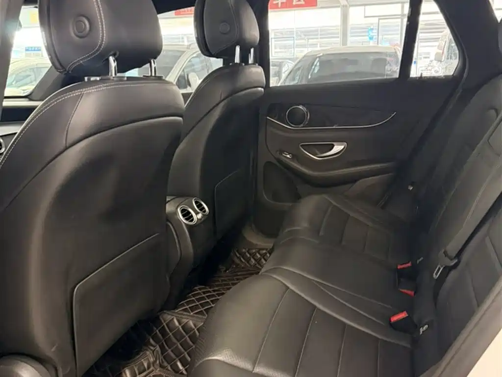 Mercedes-Benz GLC 2018 facelift GLC 260 4MATIC luxury model купить на сайте DeffCars