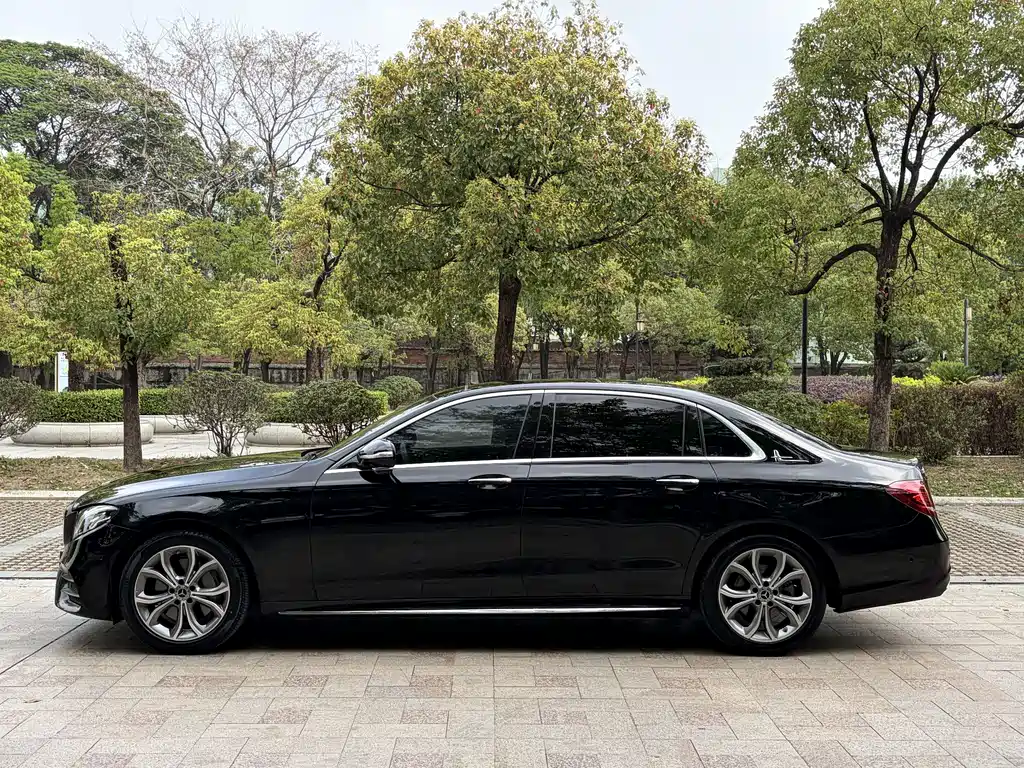 Mercedes-Benz E-Class 2020 E 300 L Luxury Model купить на сайте DeffCars