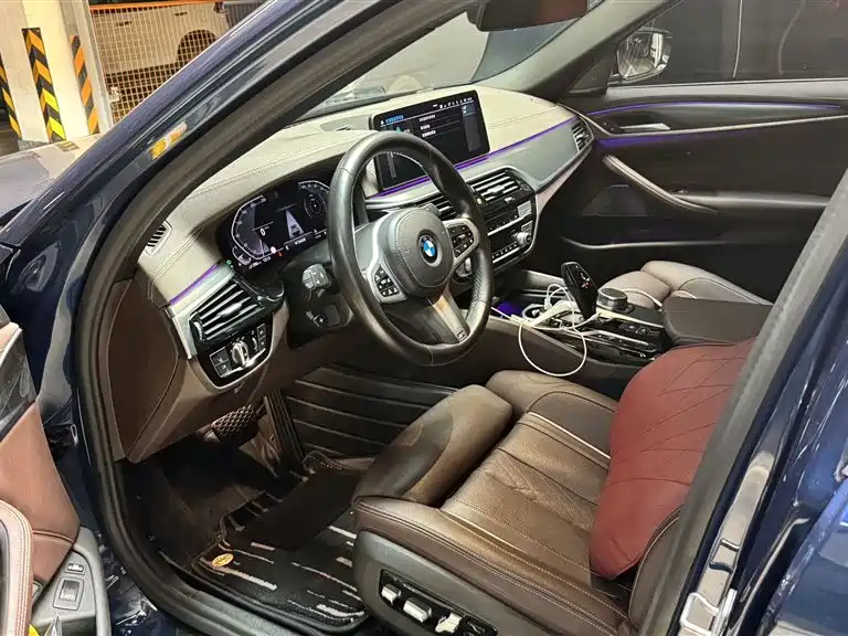 BMW 5 Series New Energy 2021 535Le Pioneer Edition M Sports Package купить на сайте DeffCars