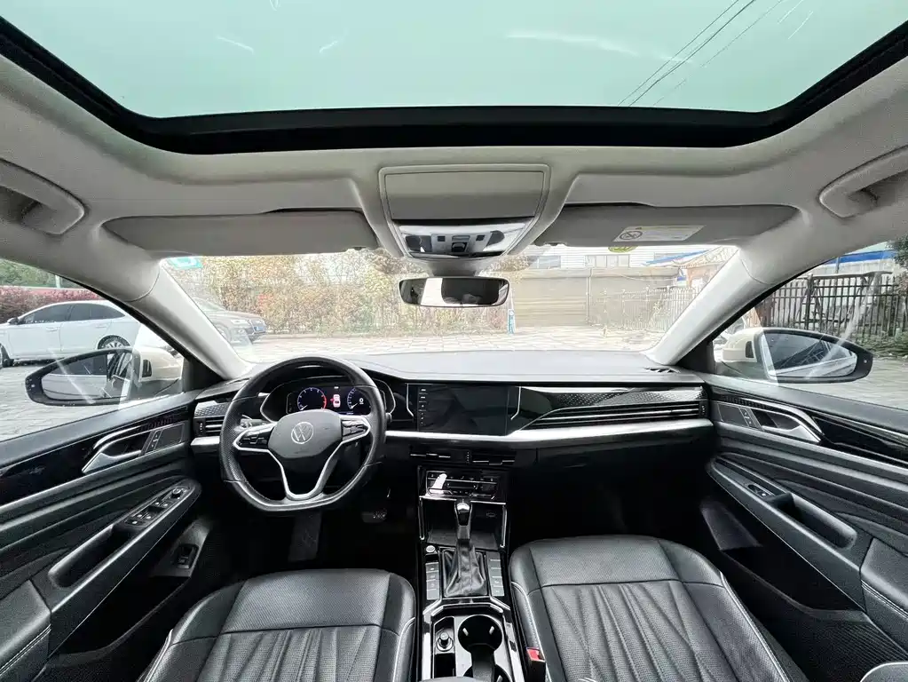 Passat 2022 330TSI Starry Sky Deluxe Edition купить на сайте DeffCars