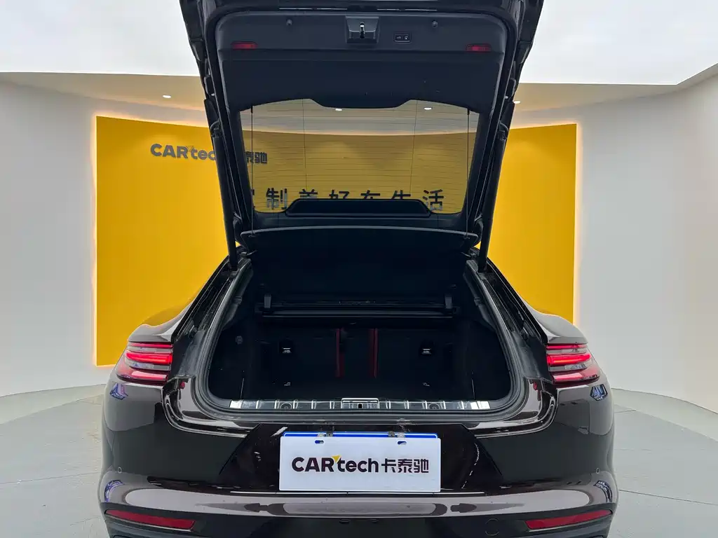 Panamera 2019 Panamera Executive Extended Edition 2.9T купить на сайте DeffCars