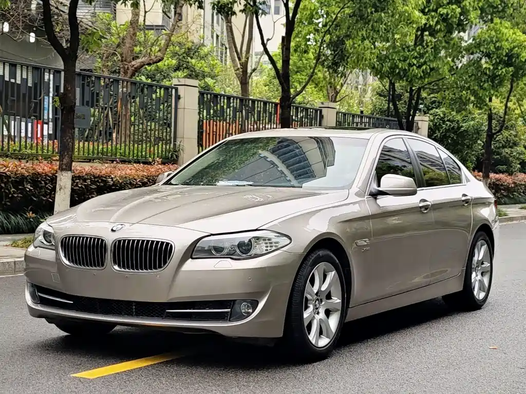 BMW 5 Series imported 2012 528i xDrive luxury model купить на сайте DeffCars