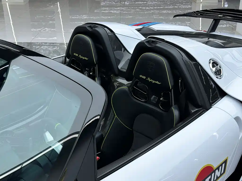918 Spyder 2014 4.6L купить на сайте DeffCars