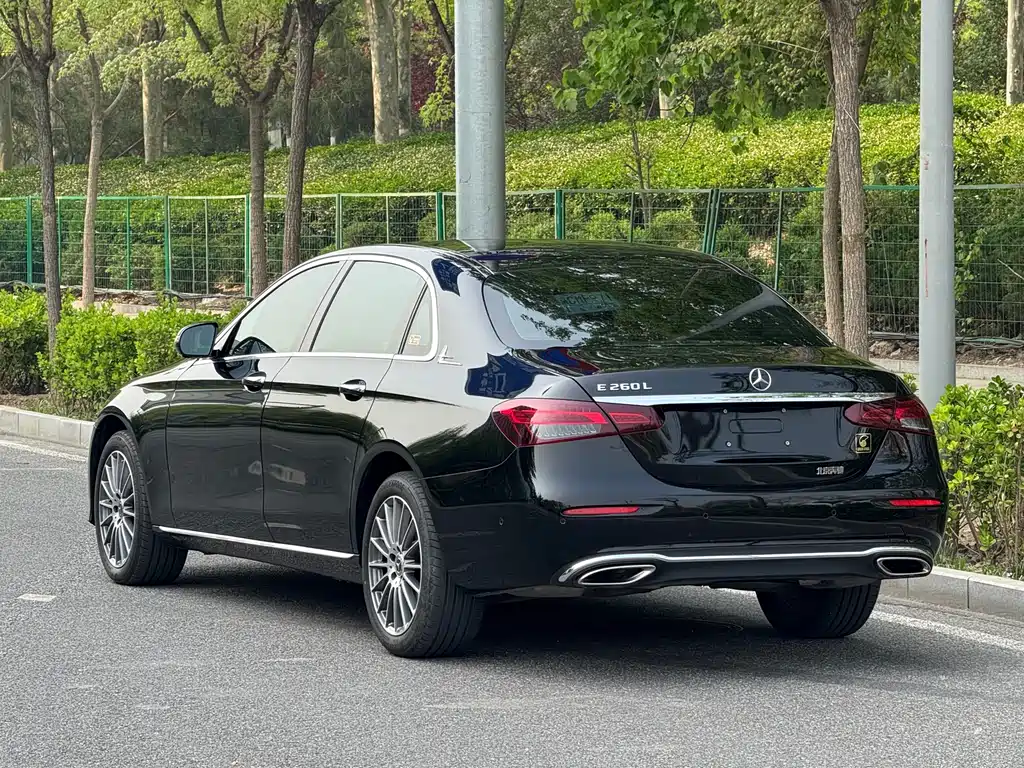 Mercedes-Benz E-Class 2022 E 260 L купить на сайте DeffCars