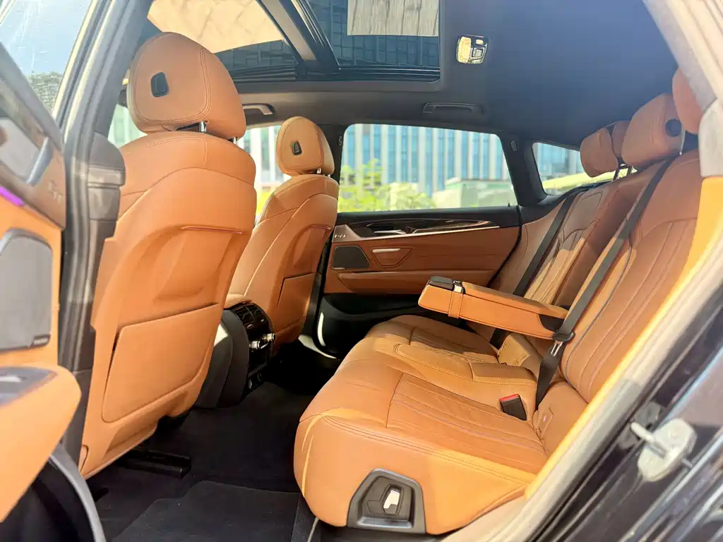 BMW 6 Series GT 2018 630i M Sports Package купить на сайте DeffCars