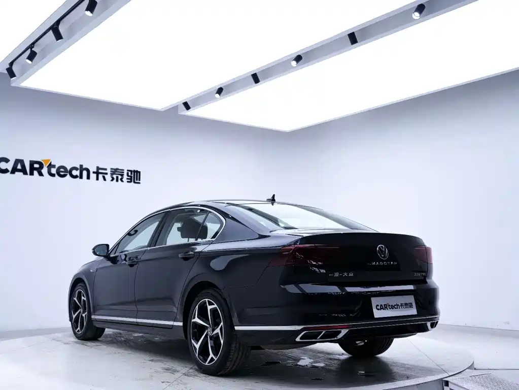 Magotan 2023 2 million commemorative edition 330TSI DSG luxury model купить на сайте DeffCars