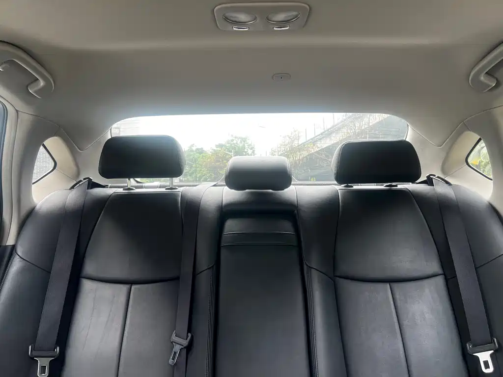Infiniti Q70 2015 Q70L 2.5L Enjoy Edition купить на сайте DeffCars