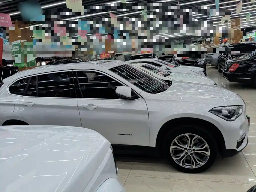 BMW X1 2018 sDrive20Li Leading Model купить на сайте DeffCars