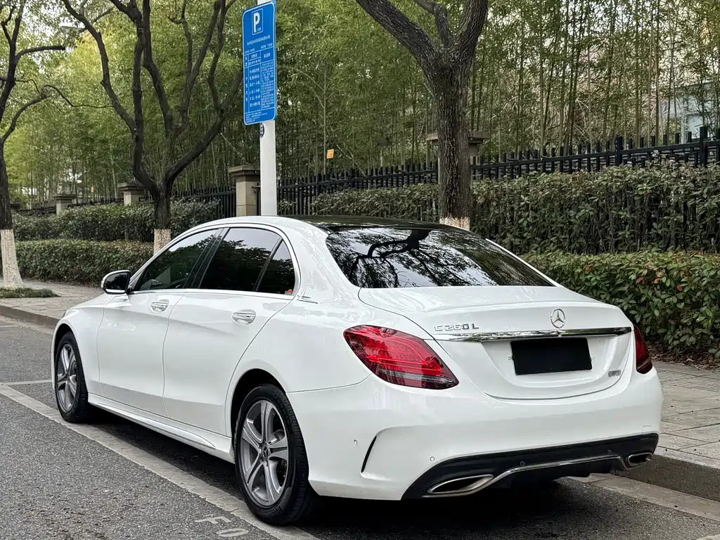 Mercedes-Benz C-Class 2020 facelift C 260 L sports version купить на сайте DeffCars
