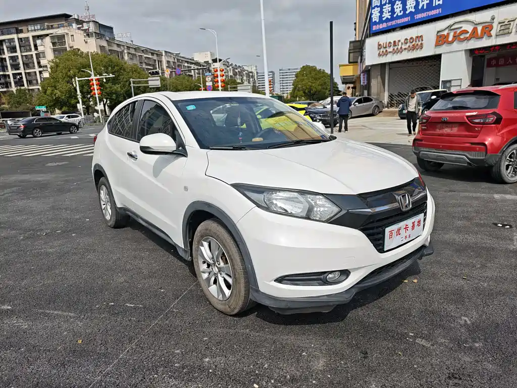 Binzhi 2017 1.8L CVT two-wheel drive Pioneer type купить на сайте DeffCars