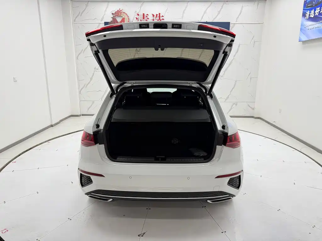 Audi A3 2023 Sportback 35 TFSI stylish and sporty купить на сайте DeffCars