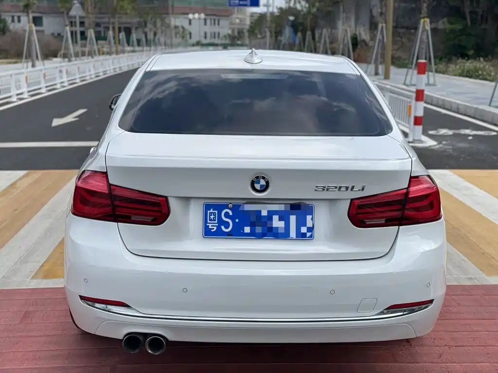 BMW 3 Series 2017 320Li M Sports купить на сайте DeffCars