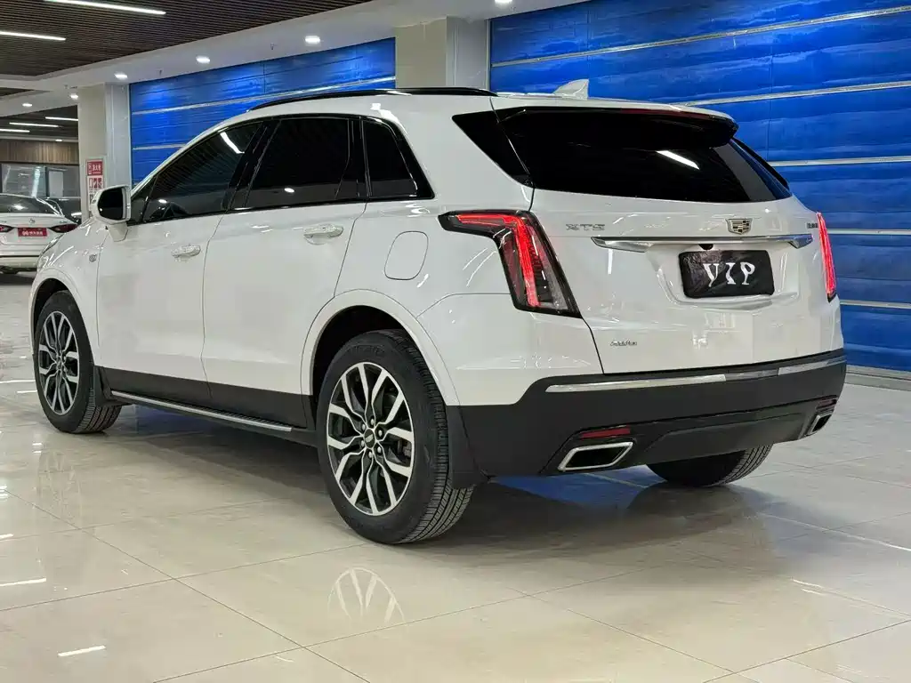Cadillac XT5 2022 2.0T four-wheel drive premium model купить на сайте DeffCars