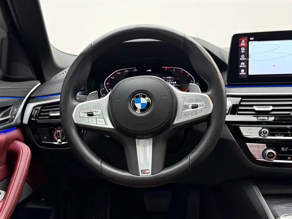 BMW 5 Series 2022 facelift 2 530Li leading M sports package купить на сайте DeffCars