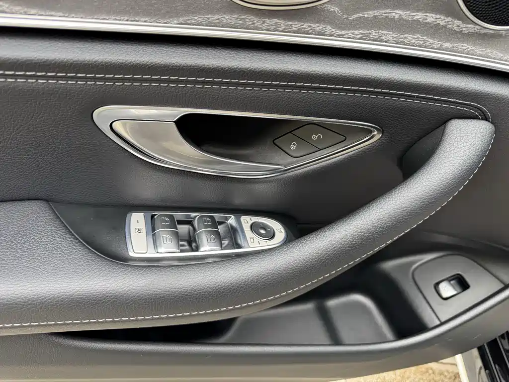 Mercedes-Benz E-Class 2022 facelift E 300 L sporty and stylish купить на сайте DeffCars
