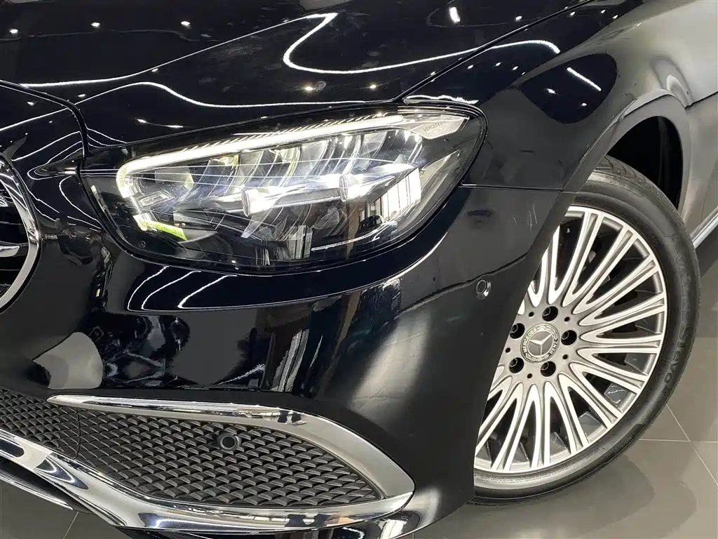 Mercedes-Benz E-Class 2022 E 300 L Luxury Model купить на сайте DeffCars