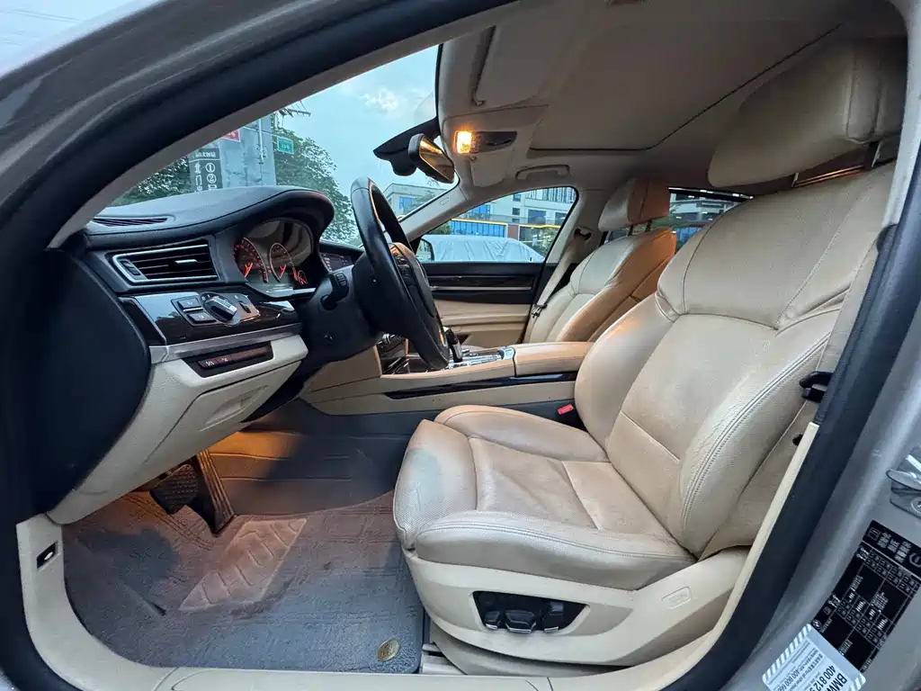 BMW 7 Series 2011 740Li Steinway Limited Edition купить на сайте DeffCars