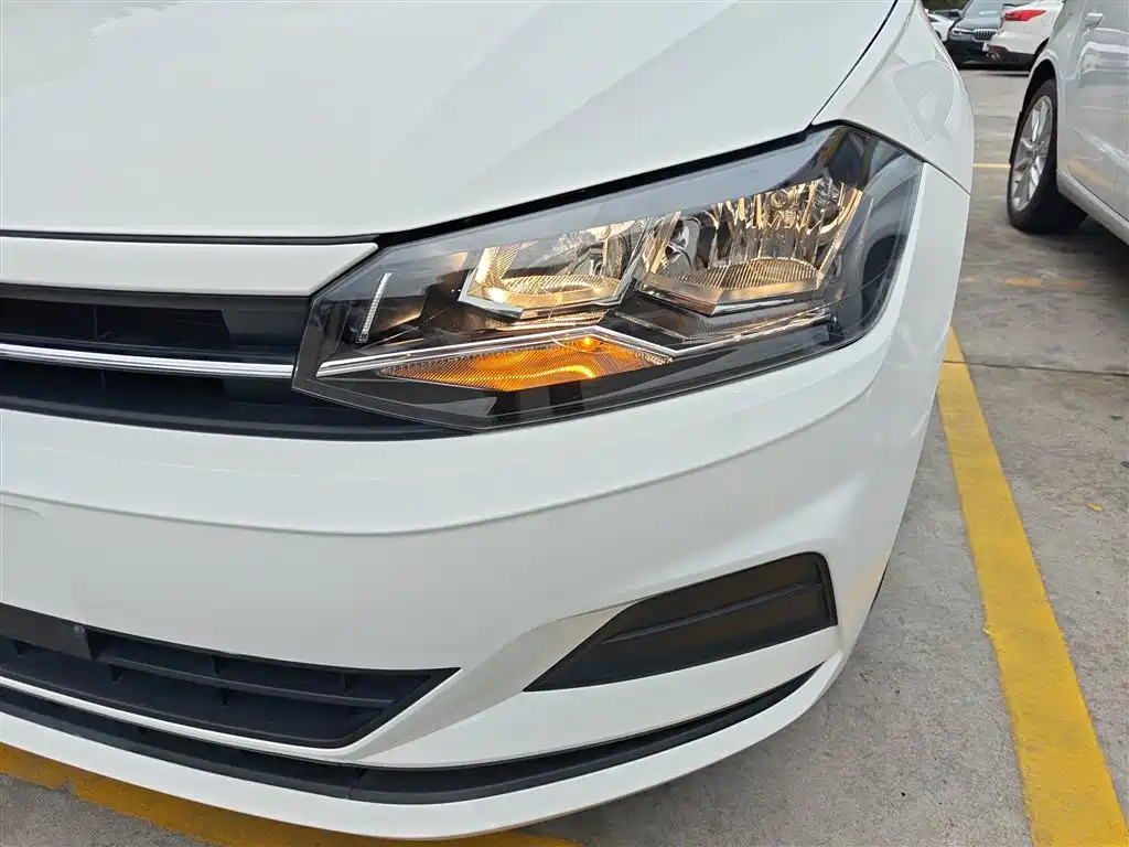 Polo 2019 Plus 1.5L Automatic Panoramic Enjoyment Edition купить на сайте DeffCars