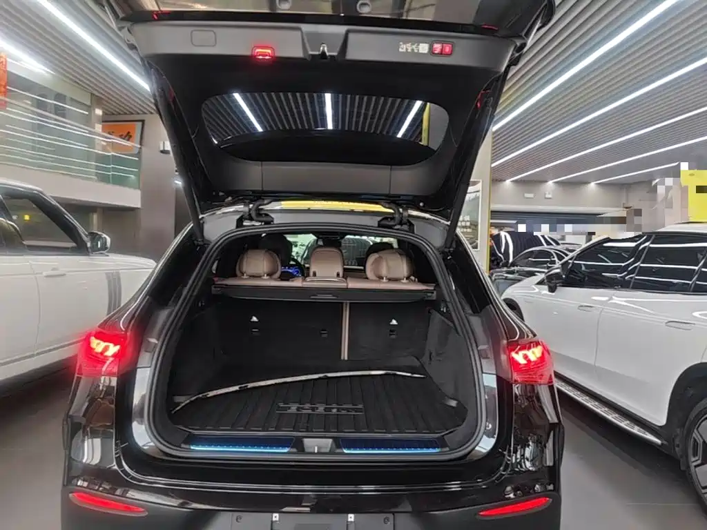 Mercedes EQE SUV 2024 500 4MATIC Deluxe Edition купить на сайте DeffCars