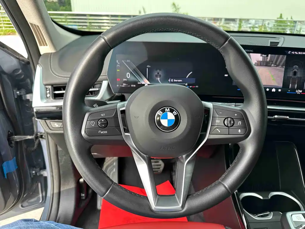 BMW X1 2023 sDrive20Li X Design Package купить на сайте DeffCars