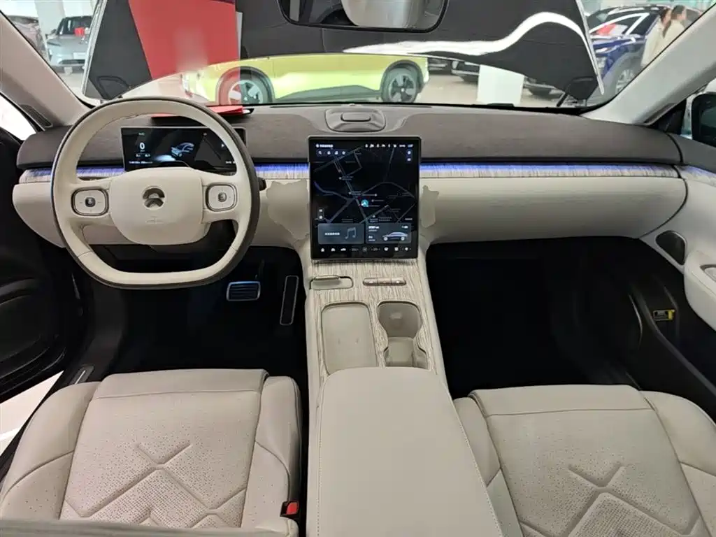 NIO ET7 2022 model 75kWh купить на сайте DeffCars