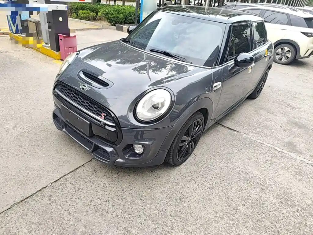MINI 2016 2.0T COOPER S Expressionist five-door version купить на сайте DeffCars
