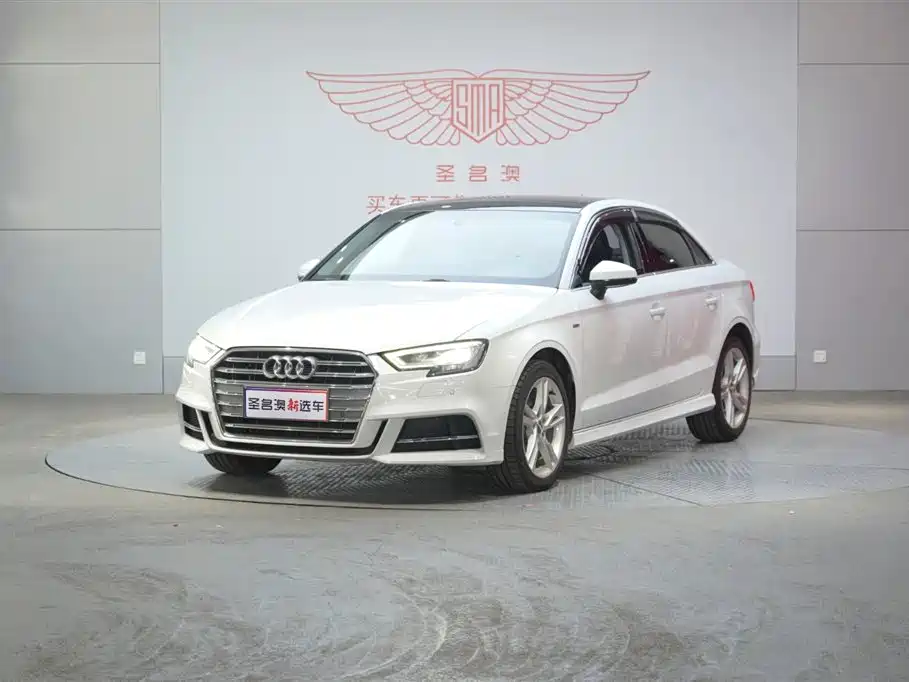 Audi A3 2020 Limousine 35 TFSI Fashion Type National VI купить на сайте DeffCars
