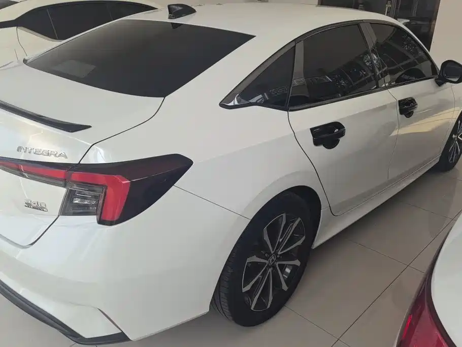 Stylish 2022 240TURBO CVT Deluxe Edition купить на сайте DeffCars
