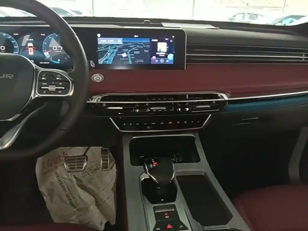 Jietu X70 PLUS 2023 model 1.6T DCT powerhouse 5 seats купить на сайте DeffCars