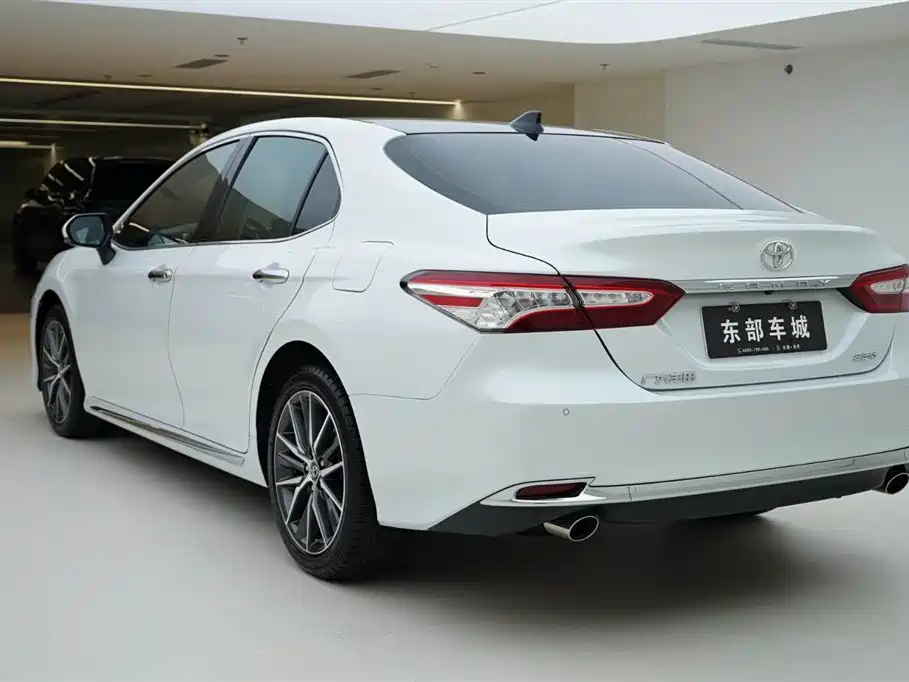 Camry 2023 2.5G Deluxe Edition купить на сайте DeffCars
