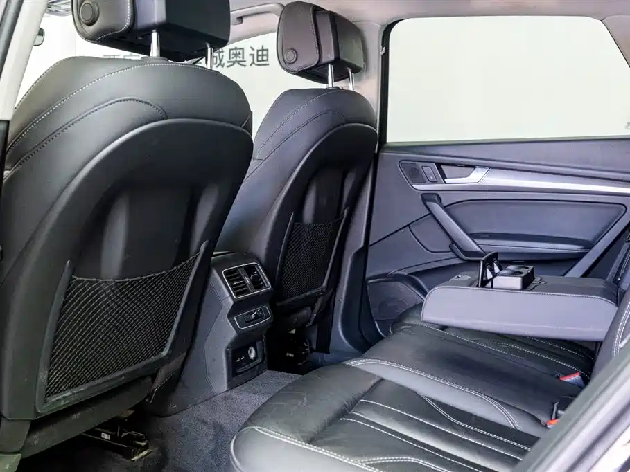Audi Q5L 2022 40T luxury and dynamic model купить на сайте DeffCars