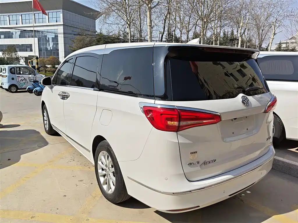 Buick GL8 2018 ES 28T Comfort Type National VI купить на сайте DeffCars
